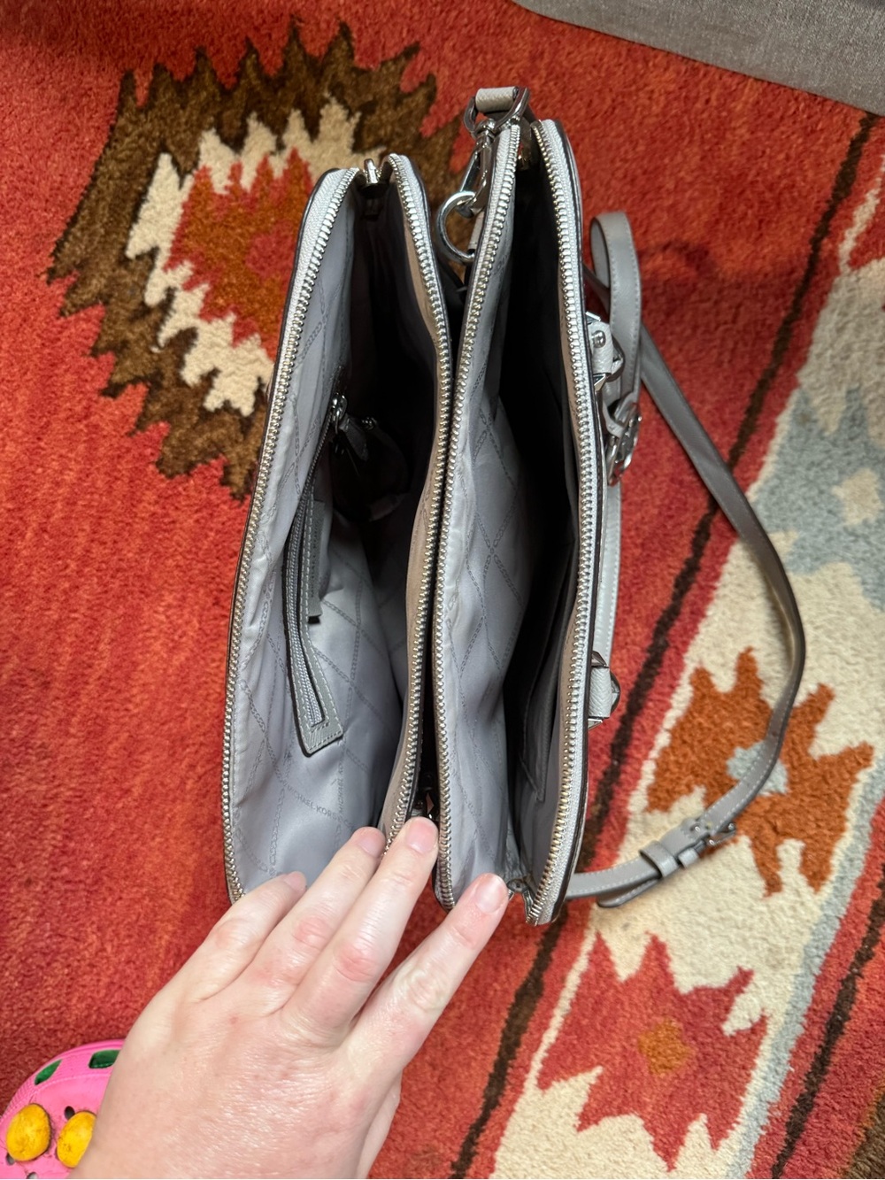 Michael Michael Kors HOUSTON DOUBLE ZIP CROSSGRAIN LEATHER SATCHEL - Picture 4 of 4